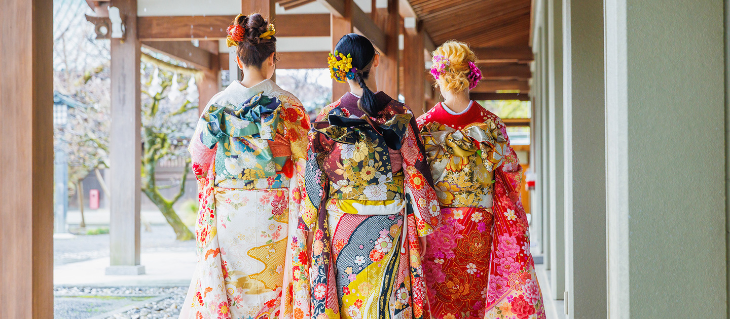 静岡市・富士市・沼津市の成人式・七五三・お宮参り・ニューボーンの記念写真とレンタル衣裳はフィーノ記念日におまかせください。