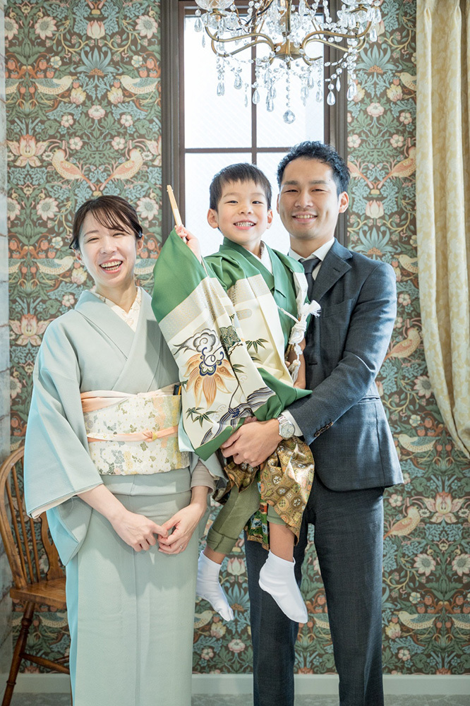 静岡市・富士市・沼津市のドレス専門店フィーノ記念日の七五三の記念写真・記念撮影