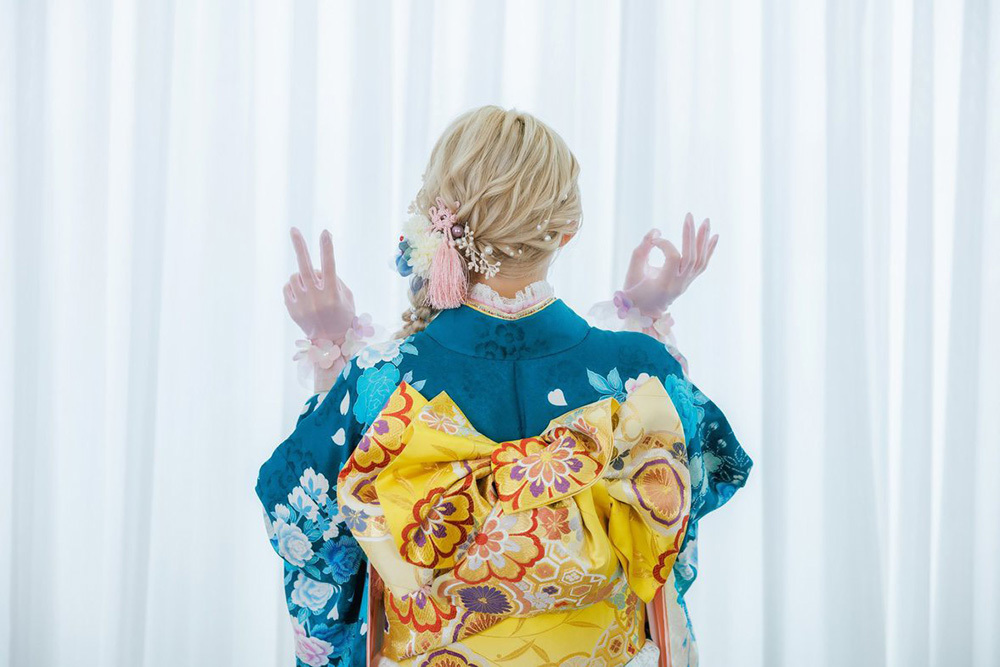 富士市の記念写真撮影・フィーノ富士店のスタジオでの成人式前撮りの撮影