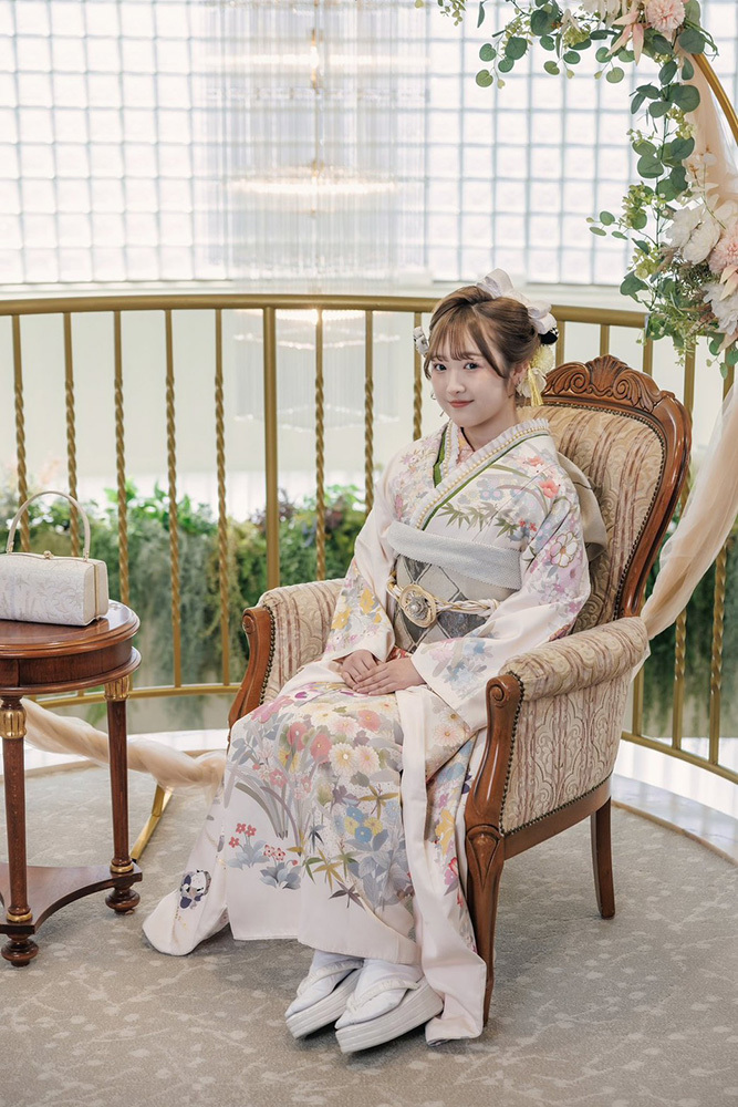 富士市の記念写真撮影・フィーノ富士店のスタジオでの成人式前撮りの撮影