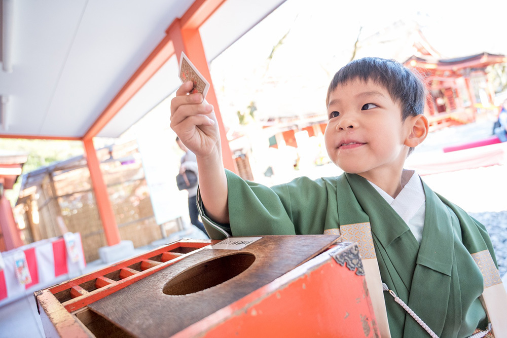 富士市の記念写真撮影・フィーノ富士店の富士宮浅間大社での七五三の撮影