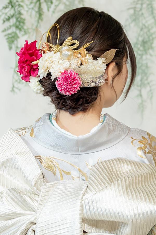 静岡のフィーノ記念日で撮影した成人式の記念写真のヘアメイク