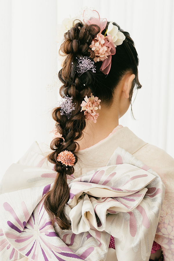 静岡のフィーノ記念日で撮影した成人式の記念写真のヘアメイク