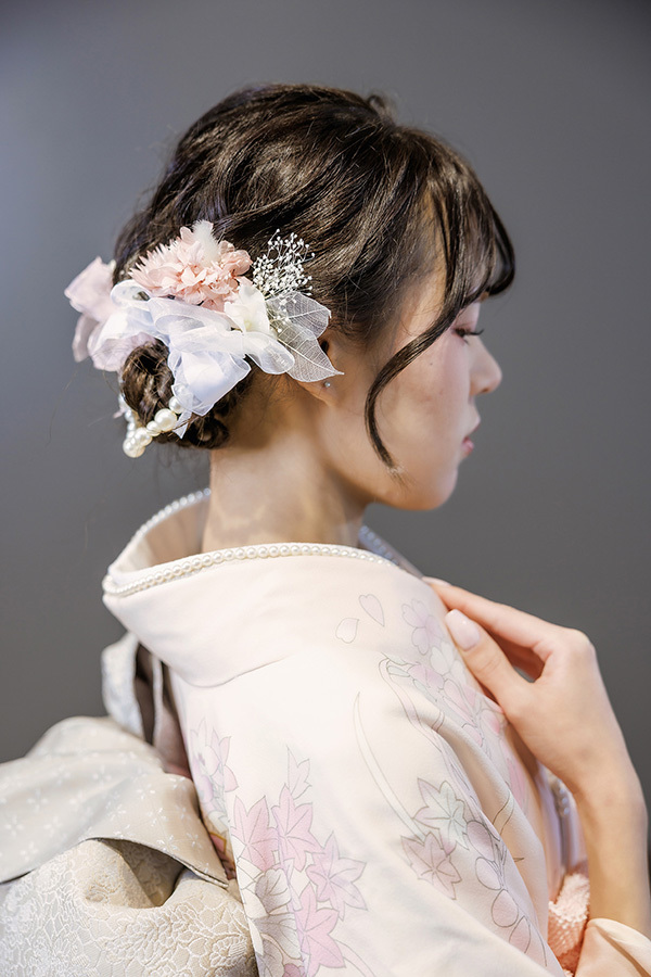 静岡のフィーノ記念日で撮影した成人式の記念写真のヘアメイク