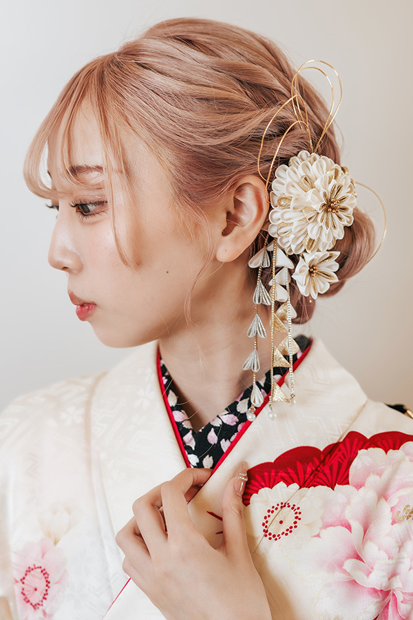 静岡のフィーノ記念日で撮影した成人式の記念写真のヘアメイク