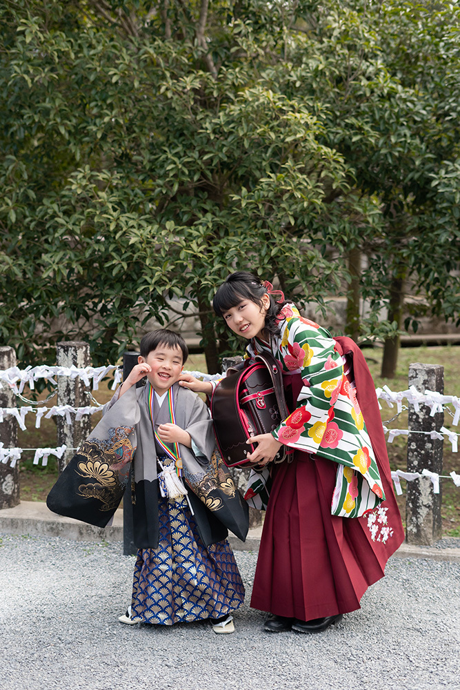 静岡市・富士市・沼津市のドレス専門店フィーノ記念日の卒業式の記念撮影