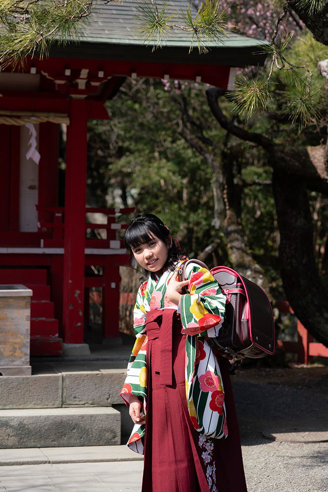 静岡市・富士市・沼津市のドレス専門店フィーノ記念日の卒業式の記念撮影