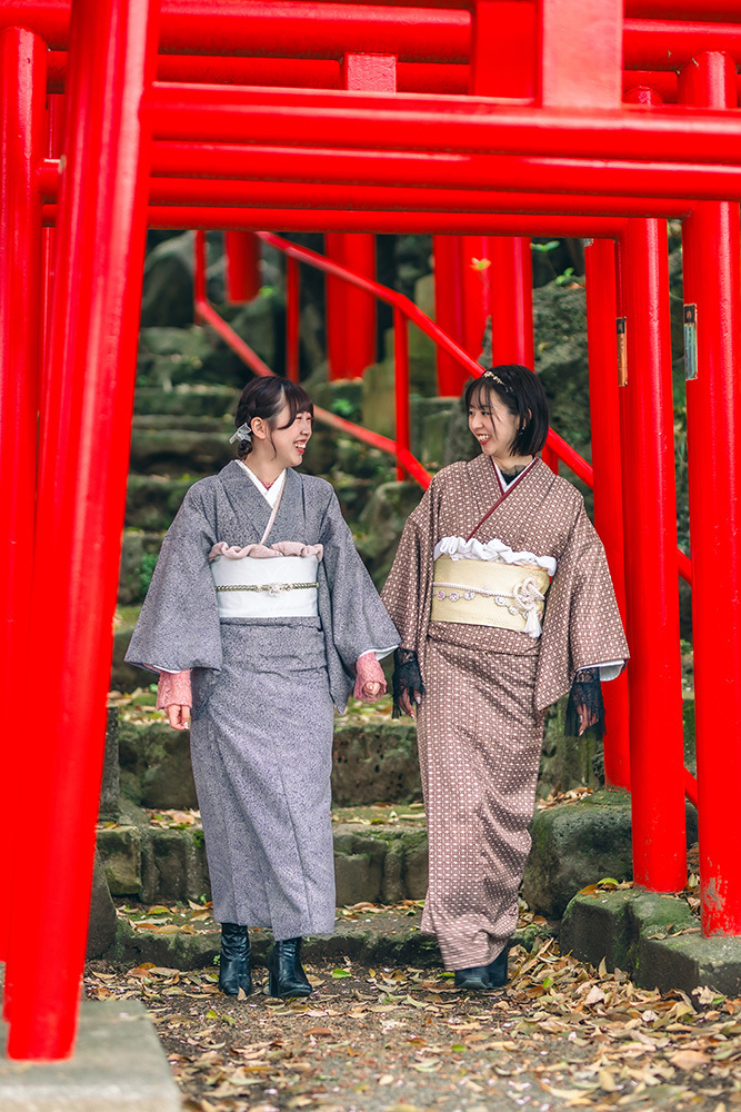 静岡市・富士市・沼津市のフィーノで着物を着てお出かけできるフィーノ気分の女の子たちの写真