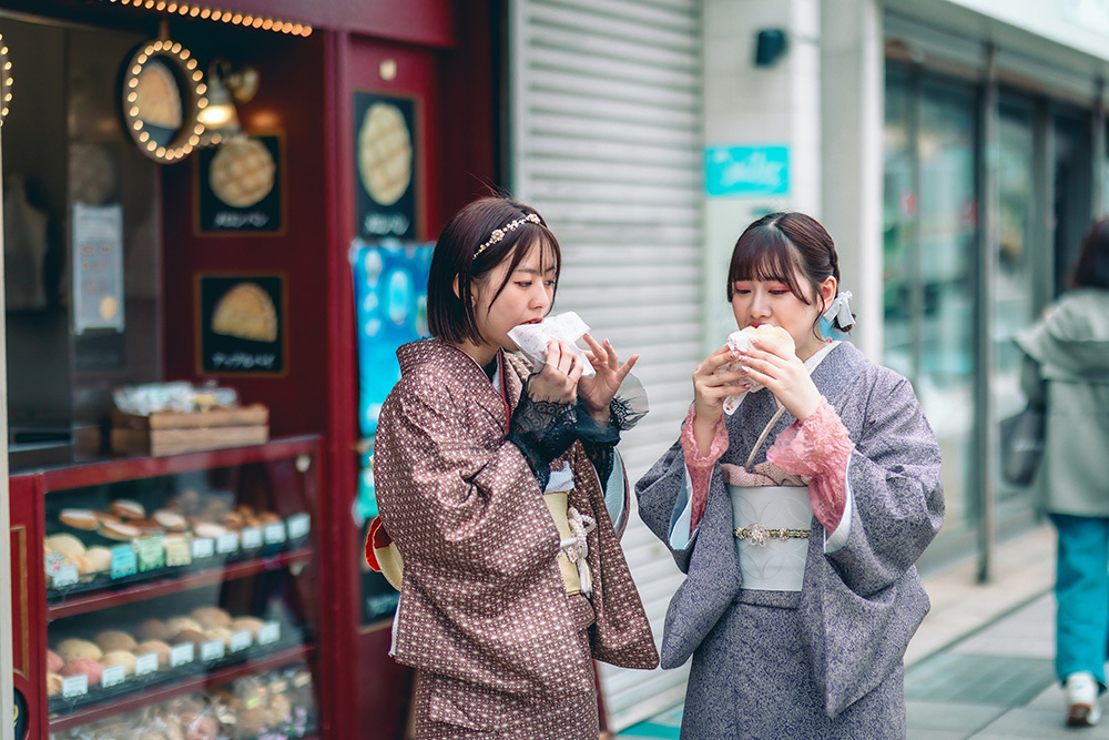 静岡市・富士市・沼津市のフィーノで着物を着てお出かけできるフィーノ気分の女の子たちの写真