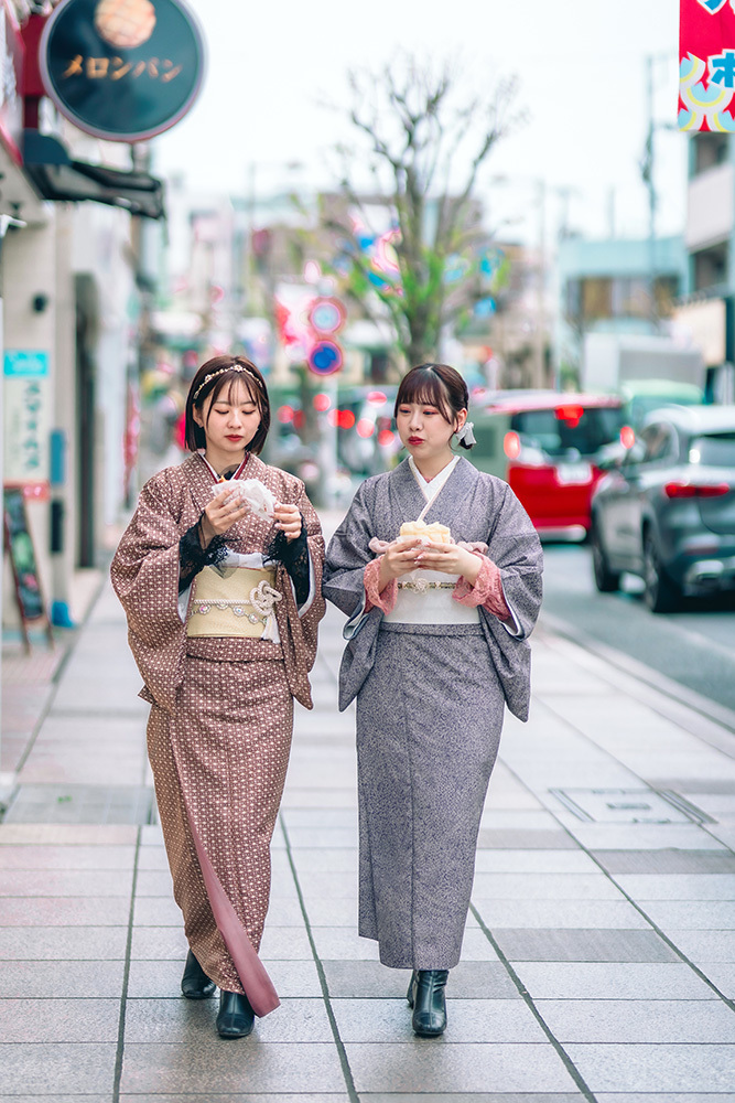 静岡市・富士市・沼津市のフィーノで着物を着てお出かけできるフィーノ気分の女の子たちの写真