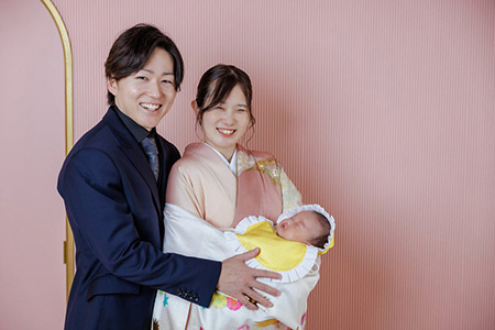 富士市の記念写真撮影・フィーノ富士店のスタジオでのお宮参りの撮影