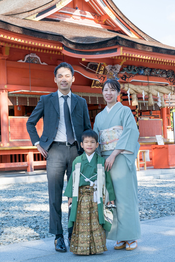 富士市の記念写真撮影・フィーノ富士店の富士宮浅間大社での七五三の撮影