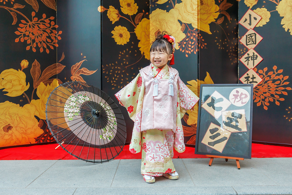 富士市の記念写真撮影・フィーノ富士店の小國神社での七五三の撮影