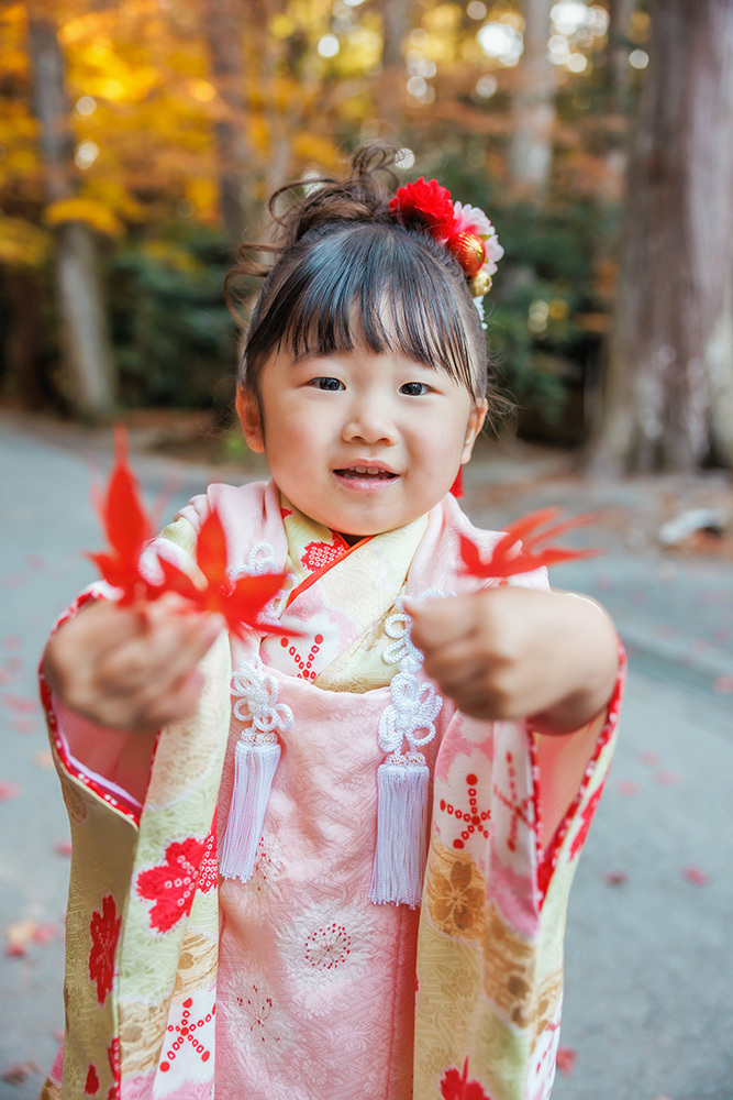 富士市の記念写真撮影・フィーノ富士店の小國神社での七五三の撮影