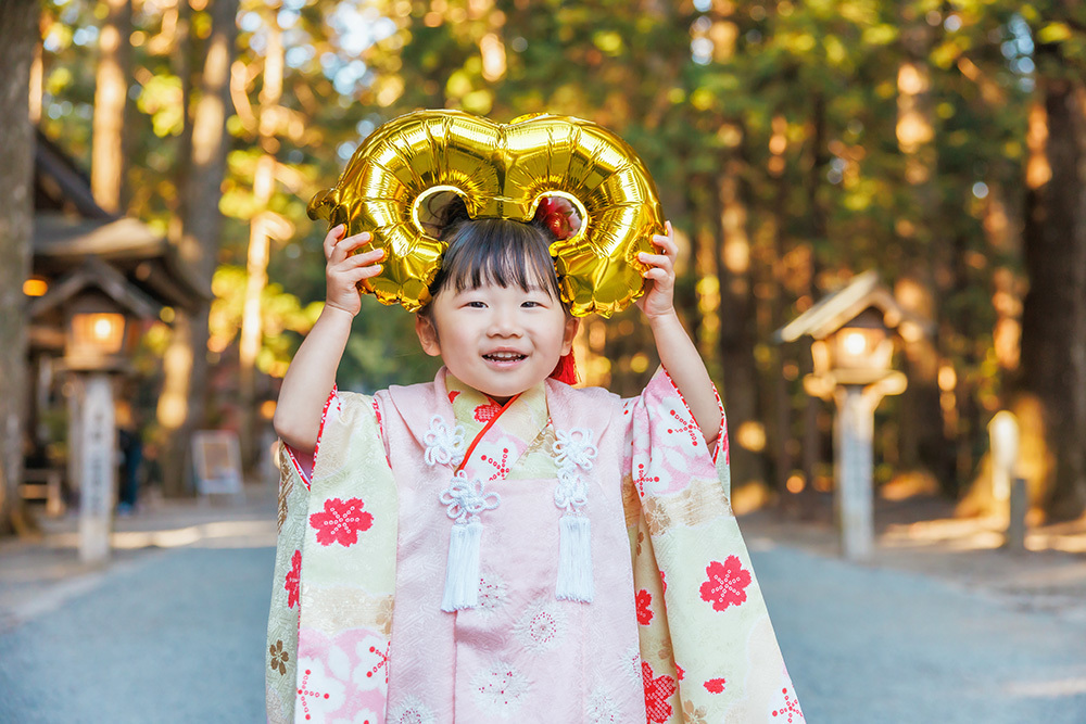 富士市の記念写真撮影・フィーノ富士店の小國神社での七五三の撮影
