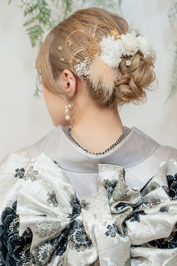 静岡のフィーノ記念日で撮影した成人式の記念写真のヘアメイク